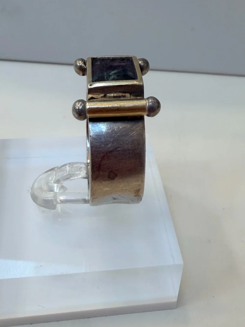 Artisan ring iridescent center